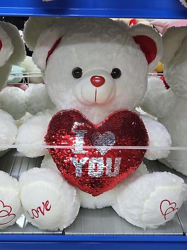 Подарки и сувениры: Подарочные композиции из шоколадок, цветов,мягких игрушек . ко — 7