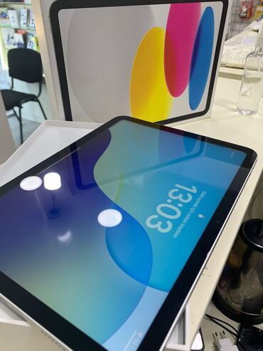 Planşetlər: İşlənmiş Apple iPad 10 (2022), 10,9", 64 GB, Pulsuz çatdırılma