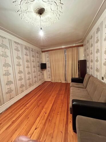 Uzunmüddətli kirayə mənzillər: Həzi aslanov metrosun çıxışında,9 mərtəbənin,5-ci mərtəbəsində,2 — 8