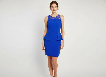 elegancka sukienki z plisowanym dołem: Women`s dress, size S