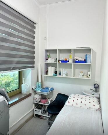 строим дом: Кабинет косметологии/эстетических процедур Описание: - Уютный кабинет