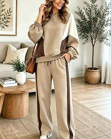 maxi 273: Komplet trenerka
Cena 3.900
 Uni vel.
Vel.32 — 1