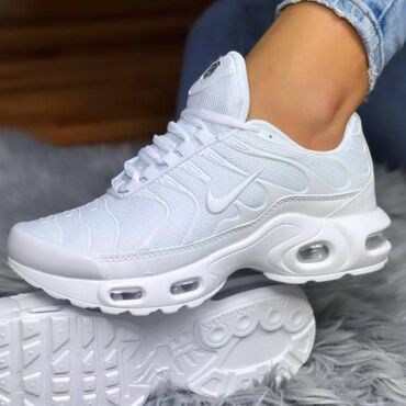 air max tn: Nike air max tn patike 

Novo
Brojevi 36 do 46