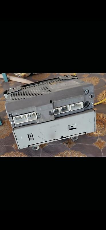 Avtoelektronika: Toyota orijinal maqnitola və mərkəzi ön panel çərçivəsi — 2