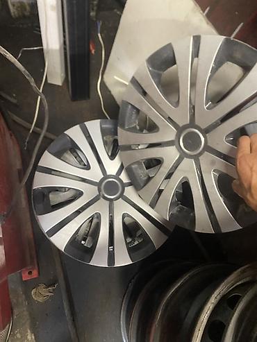 колесо продажа: Стальные автомобильные диски R14 + колпаки - Комплект штампованных — 5