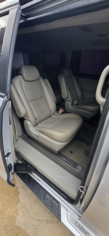 Kia: Kia Carnival: 2018 г., 2.2 л, Автомат, Дизель, Универсал — 9