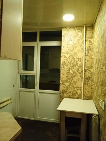 долгосрочная квартира бишкеке: 2 комнаты, Агентство недвижимости, Без подселения, С мебелью полностью