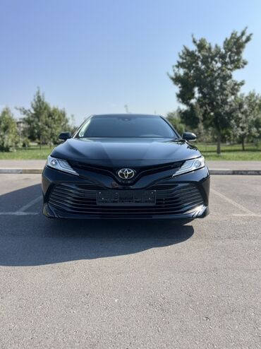 продаю тайота альфард: Toyota Camry: 2018 г., 2.5 л, Автомат, Бензин, Седан
