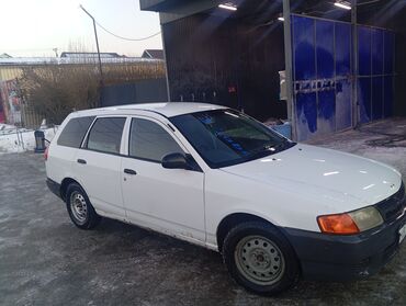 Nissan: Nissan AD: 2000 г., 1.8 л, Автомат, Бензин, Универсал