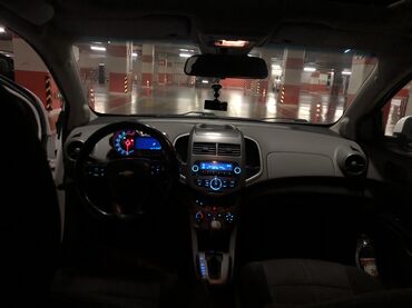 Chevrolet: Chevrolet Aveo: 1.4 l | 2012 il 290000 km Sedan — 14