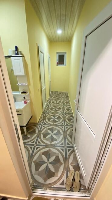 Həyət evləri və villaların satışı: 6 otaqlı, 220 kv. m, Kredit yoxdur, Orta təmir — 14