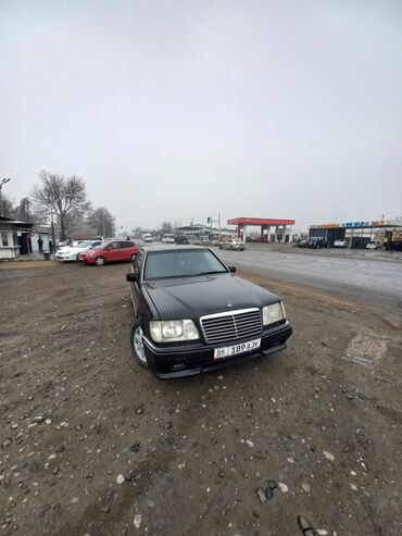 Mercedes-Benz: Mercedes-Benz W124: 1993 г., 2.2 л, Механика, Бензин, Седан — 9