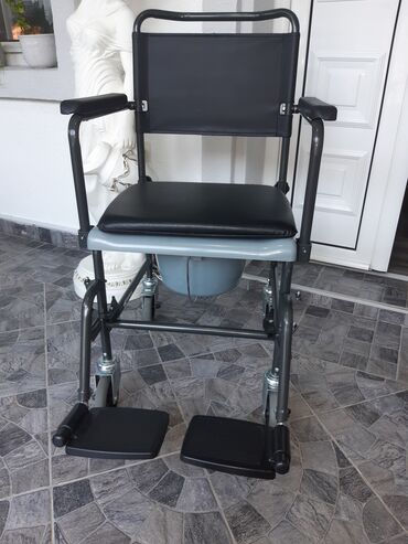 Invalidska kolica: Toaletna kolica - princeza za tuširanje i obavljanje nužde