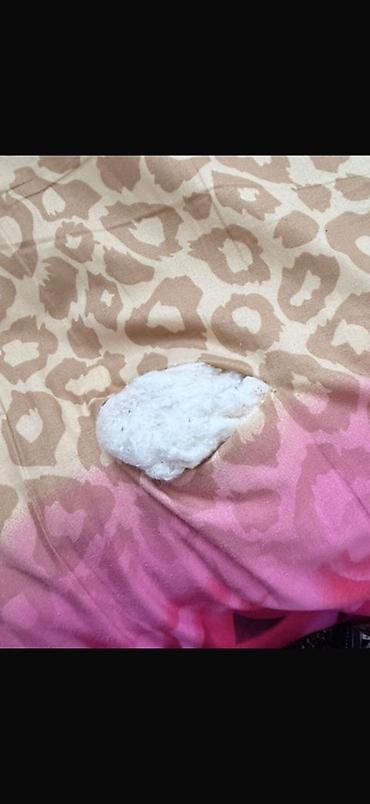 б у листы: Тошок Б/у, Ватный матрас, цвет - Красный, Самовывоз, Платная доставка — 2