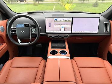 Lixiang: Lixiang L7: 2025 г., 1.5 л, Автомат, Гибрид, Кроссовер — 9