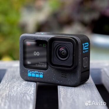 камера для блогера: Экшн-камера GoPro Black 12 в компактном корпусе из текстурированного