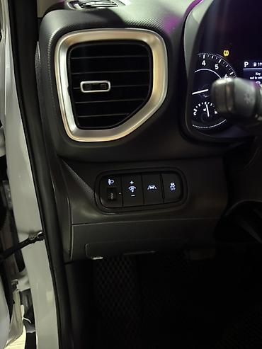 hunday i 20: Hyundai Venue: 2020 г., 1.6 л, Автомат, Бензин, Кроссовер — 10