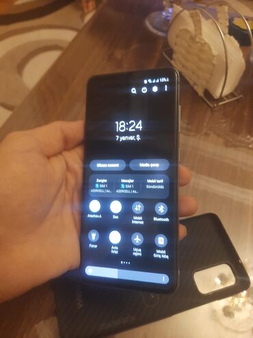 s20 qiymeti: Samsung Galaxy S20 | İşlənmiş | 128 GB | rəng - Boz | Barmaq izi, Simsiz şarj, İki sim kartlı