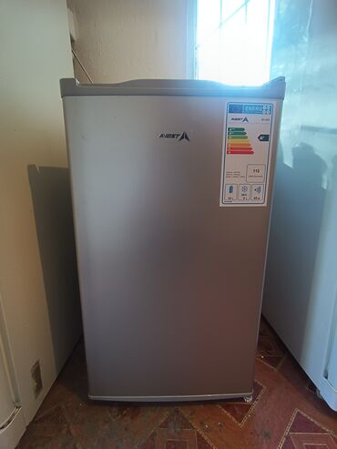 холодильник маленкий: Холодильник Avest, Б/у, Однокамерный, De frost (капельный), 50 * 90 * 100