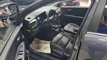 Kia: Kia Stonic: 2018 г., 1.6 л, Автомат, Дизель, Кроссовер — 6