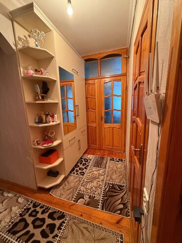 Uzunmüddətli kirayə mənzillər: Salam. Ev uzunmüddətli verilir. Qara Qarayev metrosunun duz çıxışında -da lalafo.az — 11 Uzunmüddətli kirayə mənzillər: Salam. Ev uzunmüddətli verilir. Qara Qarayev metrosunun duz çıxışında — 11