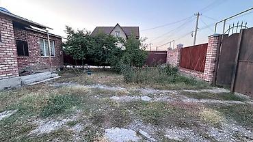 Үйлөрдү сатуу: 3 бөлмө, 90 м², 5 соток, Бишкек, Пригородное а. Кыймылсыз мүлк агенттиги — 3