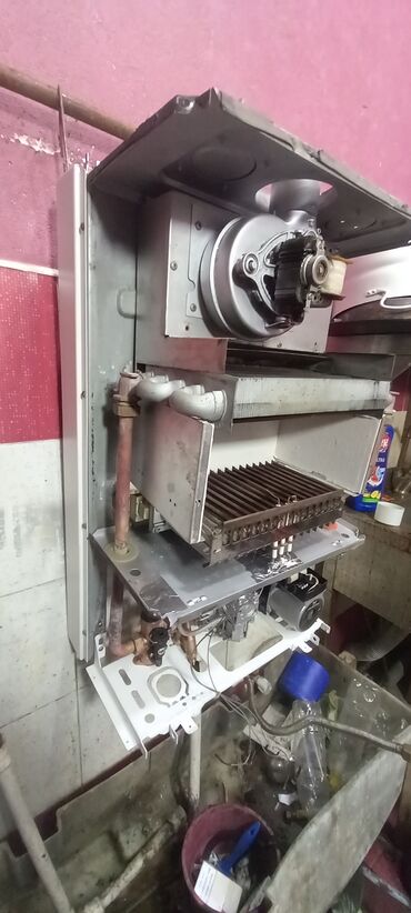 Kombilər: Novahot kombi 36 kv ukrayna istesalı az işliyib 2 esenjor 16 radiyator -da lalafo.az — 5 Kombilər: Novahot kombi 36 kv ukrayna istesalı az işliyib 2 esenjor 16 radiyator — 5