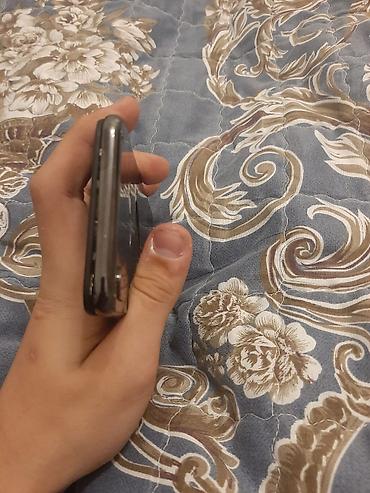 kreditə iphone: IPhone X, 64 GB, Qara, Qırıq — 2