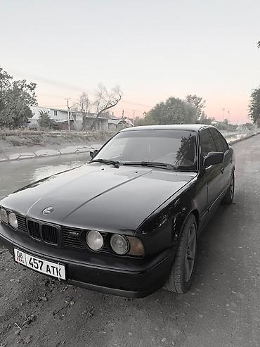 BMW: BMW 5 series: 1991 г., 2.5 л, Кол менен иштөөчү, Бензин, Седан — 3
