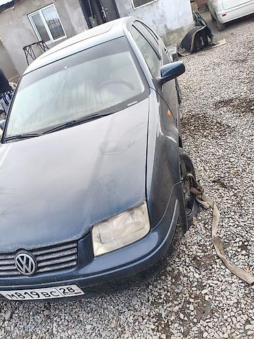 Крышки багажника и комплектующие: Крышка багажника Mazda, Оригинал — 14