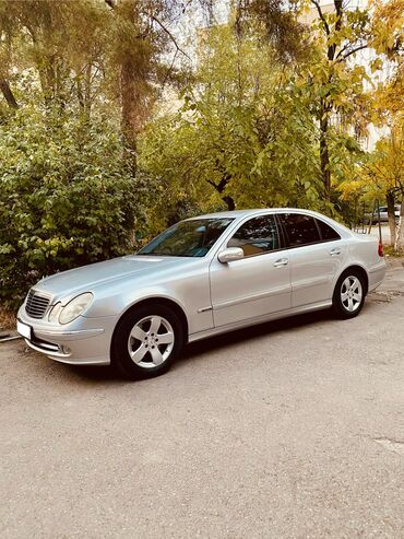 дом на обмен: Mercedes-Benz E-Class: 2004 г., 3.2 л, Автомат, Бензин, Седан