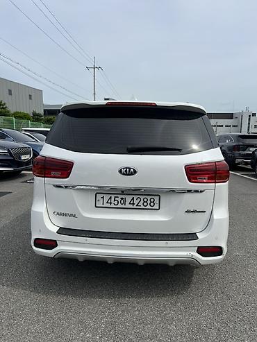 e6 3: Kia Carnival: 2019 г., 2.2 л, Автомат, Дизель, Минивэн — 4