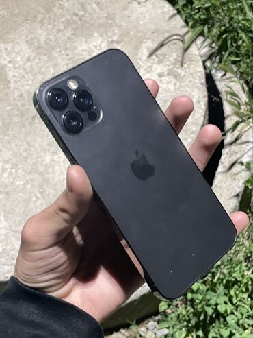 Apple iPhone: IPhone 12 Pro, Б/у, 128 ГБ, Защитное стекло, Чехол, 100 %