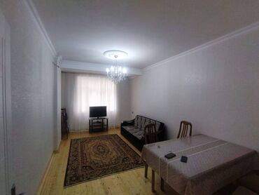 Сниму квартиру: 2 комнаты, 62 м²