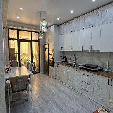 недвижимость в бишкеке продажа домов: 2 комнаты, 57 м², Элитка, 6 этаж, Евроремонт