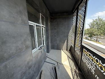 южный мкр: 3 комнаты, 115 м², 3 этаж, ПСО (под самоотделку) — 6