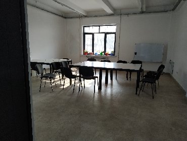 сдам в аренду помещение под офис в Кыргызстан: Ориентир 100м от Азия Молл сдается охраняемое помещение (субаренда 65