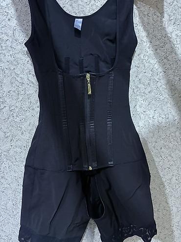 smart fascia massager: Qadınlar üçün bədənformalaşdırıcı kombinezon - Rəng: qara - Model — 1