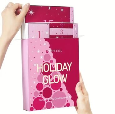 Vitaminlər və BAƏ: Bu POPFEEL Holiday Glow Geri Sayım Hədiyyə Dəsti, parlaq çəhrayı