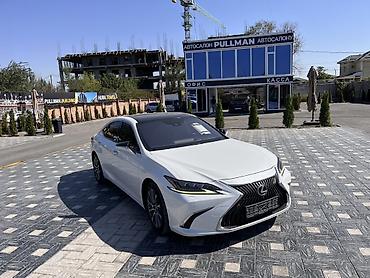 cls 55: Lexus ES: 2019 г., 2.5 л, Автомат, Бензин — 3