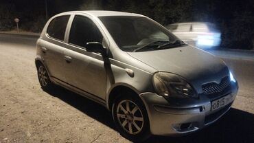 ступица гольф 4: Toyota Vitz: 2004 г., 1.3 л, Автомат, Газ, Седан