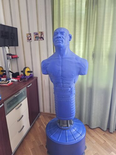 Maskalar, eynəklər: Vox az islenib. ideal veziyyetdedir. en boyuk olcudur. 1200 alinib