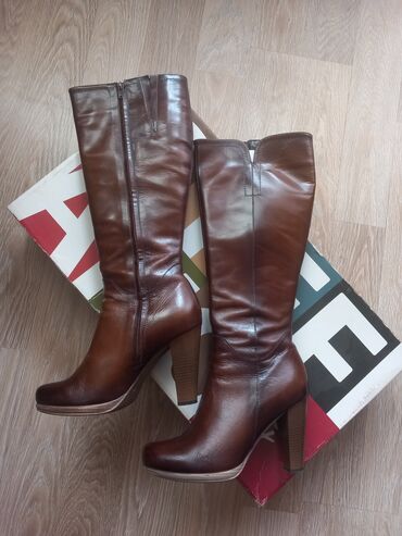 nike br: High boots, Stefano, 38