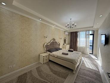 Посуточная аренда квартир: 2 комнаты, Бытовая техника, Домофон, Душевая кабина — 1