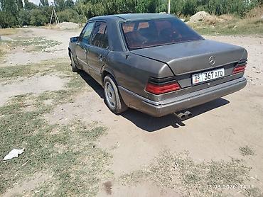 bye e5: Mercedes-Benz W124: 1992 г., 2.3 л, Механика, Бензин, Седан — 2