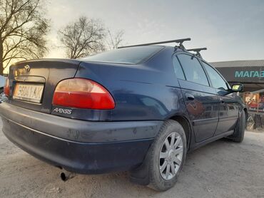 авто из кореи: Toyota Avensis: 2003 г., 2 л, Механика, Бензин, Седан