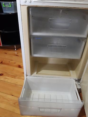 Soyuducular: İşlənmiş 2 qapılı Indesit Soyuducu Satılır, rəng - Ağ -da lalafo.az — 10 Soyuducular: İşlənmiş 2 qapılı Indesit Soyuducu Satılır, rəng - Ağ — 10