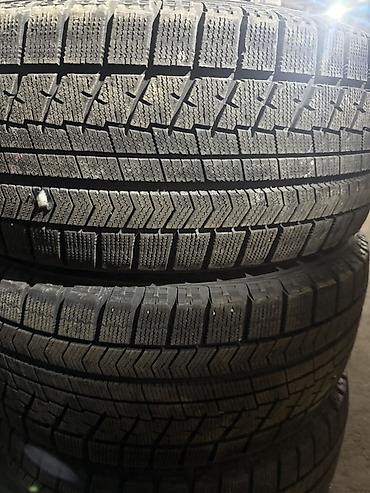 Шины: Зимние шины Bridgestone Blizzak VRX2 - Размер: 235/55 R17 - Индекс — 1