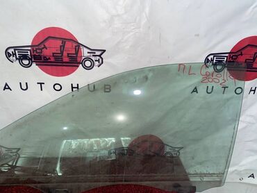 Коробки передач: Стекло двери Toyota Corolla Runxt NZE121 2003 перед. лев. (б/у)