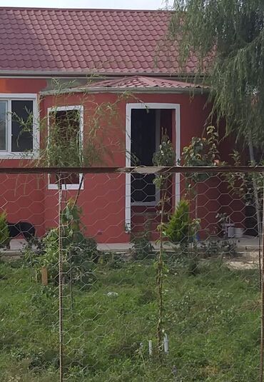 kiraye evler 200 azn: 60 kv. m, 2 otaqlı